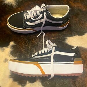 Vans, platform, size 10, only worn once indoors